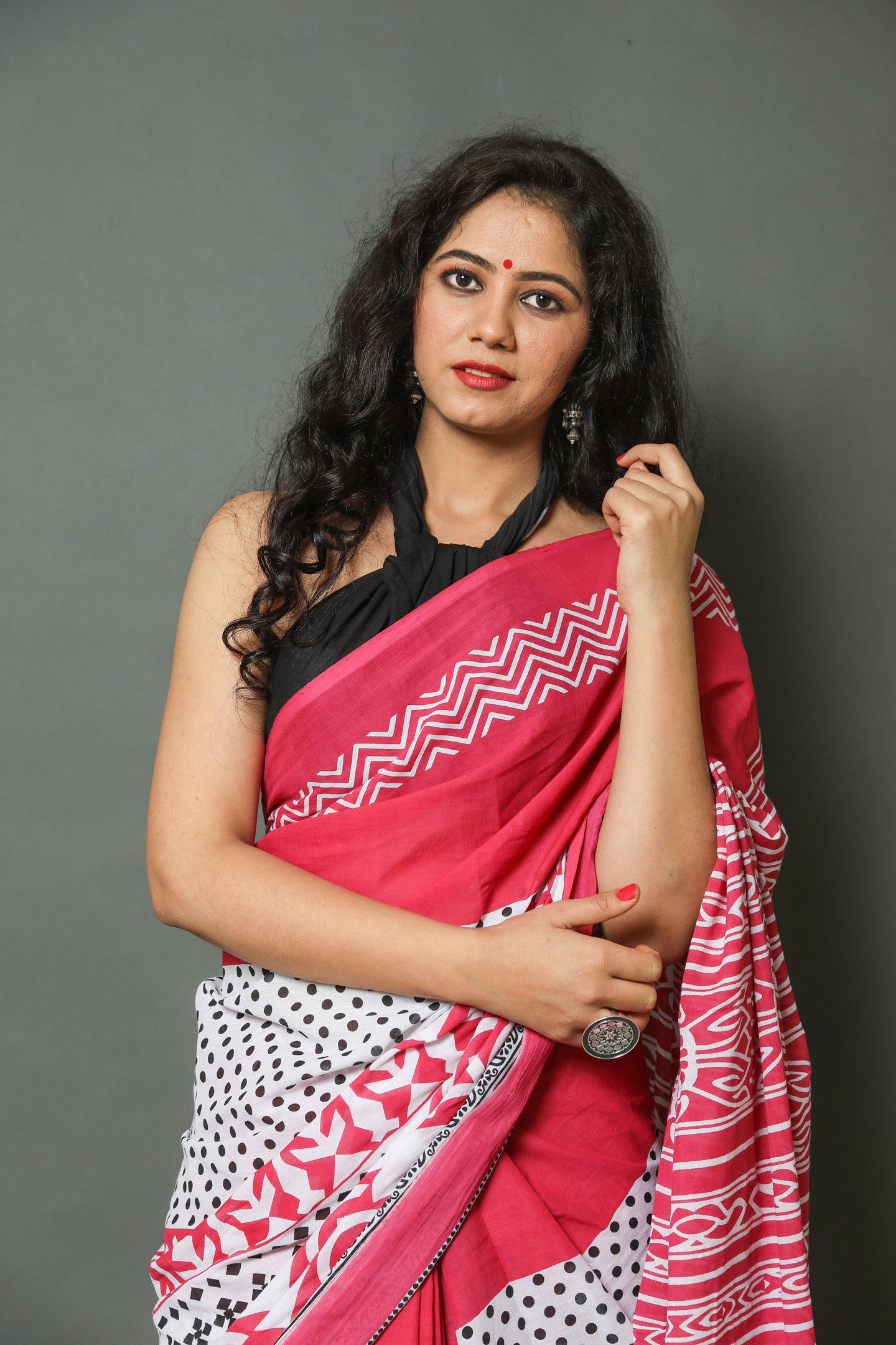 Cotton MulMul Pink Printed Sarees