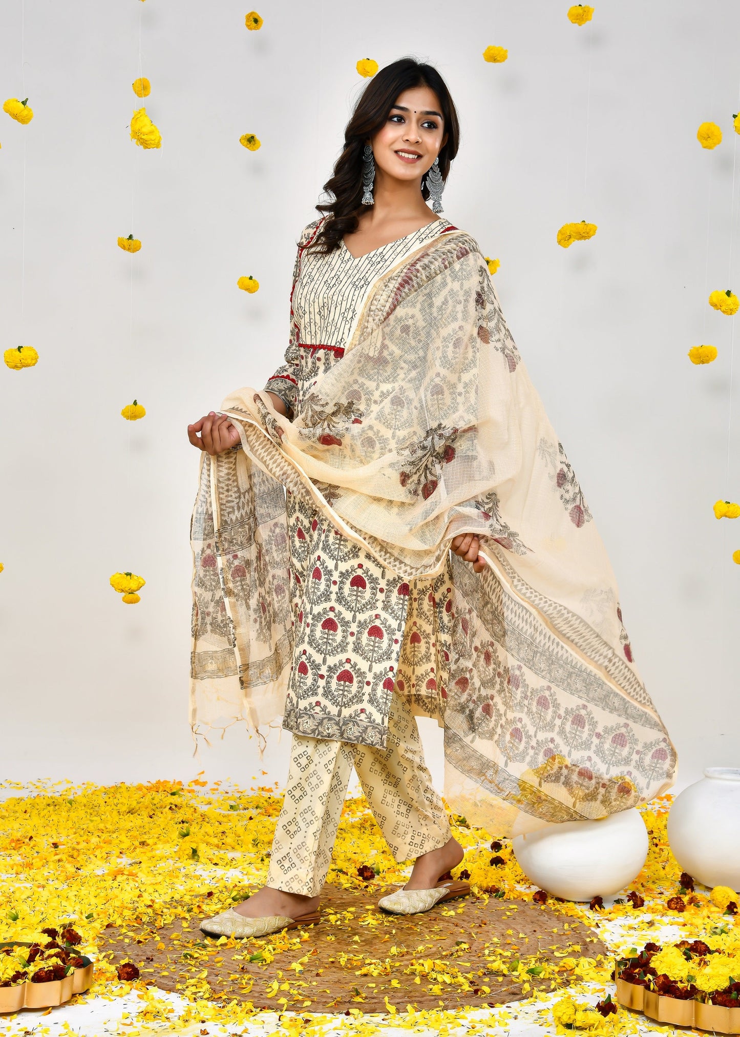 Araya Cream Kota Doriya Dupatta Dress