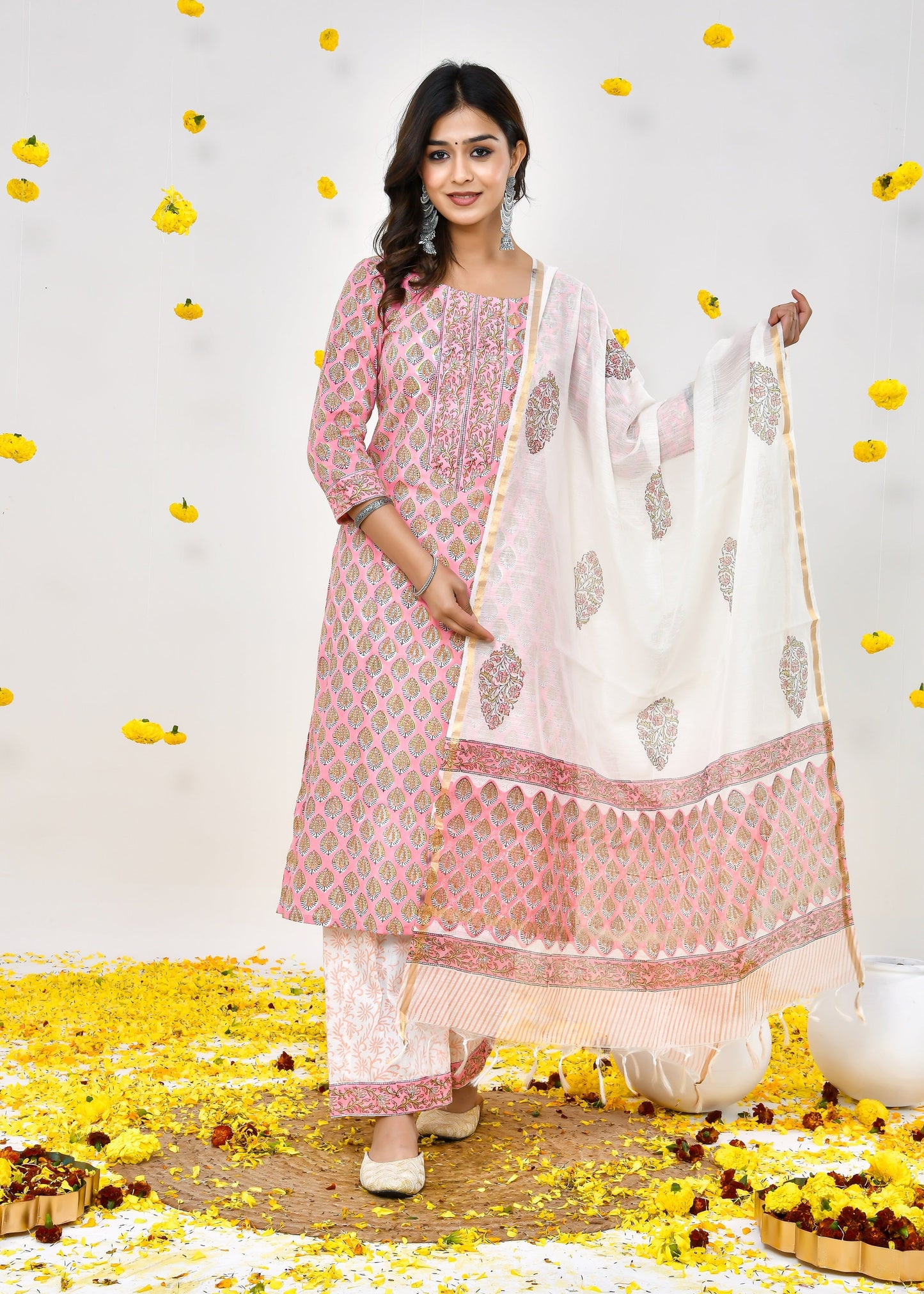 Shyla Pink Chanderi Dupatta Dress