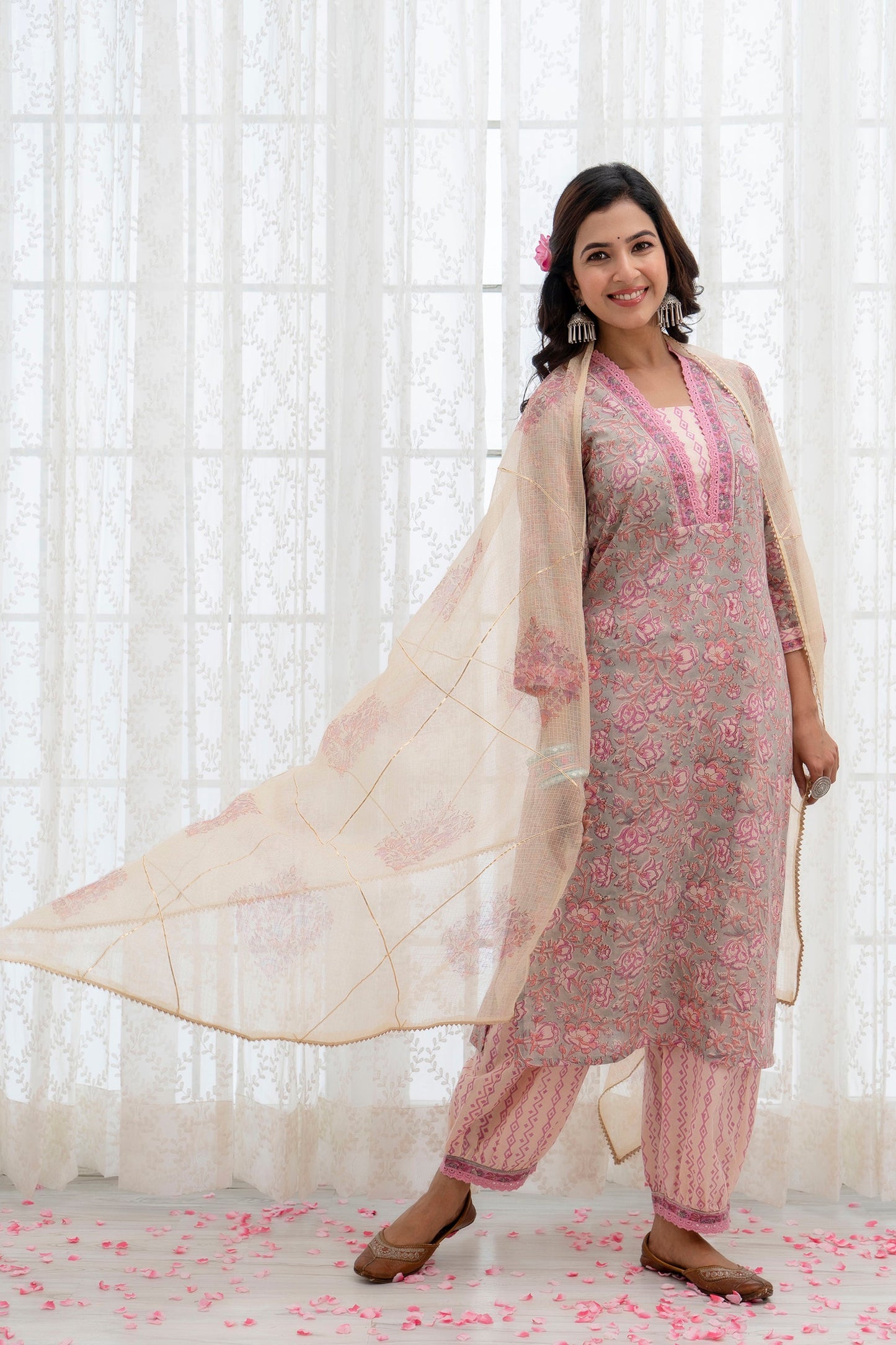 Edhitha Grey Kota Doriya Dupatta Dress