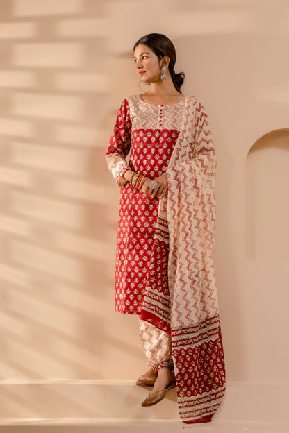 Niyati Red Cotton Dupatta Dress