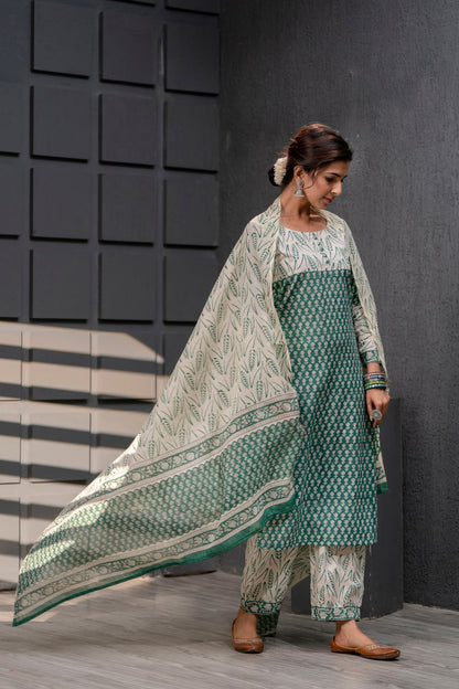 Omaira Green Cotton Dupatta Dress