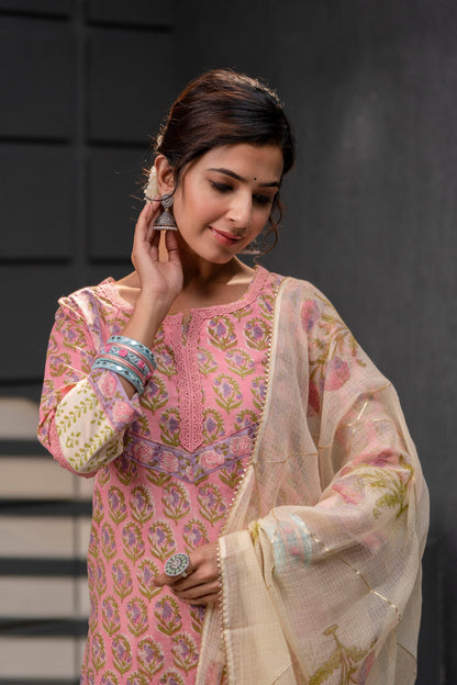 Saanvi Pink Kota Doriya Dupatta Dress